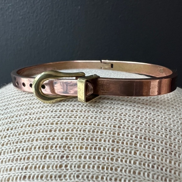 Vintage Copper & Brass Belt Buckle Bracelet Adjustable Hinged Signed Mexico 70s - Picture 5 of 7
